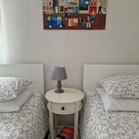 Rory Apartman Zára